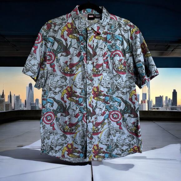 Marvel Size Medium Men's Button Down Shirt Short Sleeve Comic Book Thor Iron Man - Picture 1 of 5